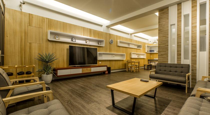 沐泉民宿站前館(Mu Spring B&B - Taitung Station)