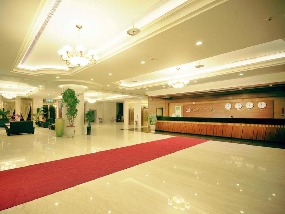 雅霖大飯店(Ya Ling Hotel)
