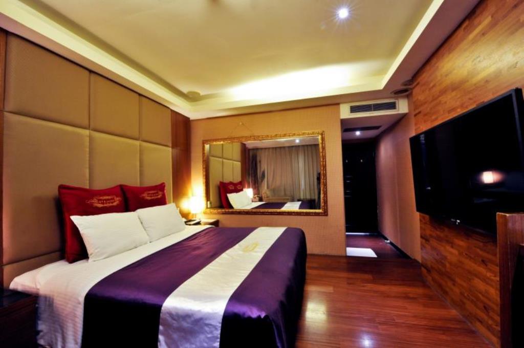 嘉年華汽車旅館(Carnival Motel)