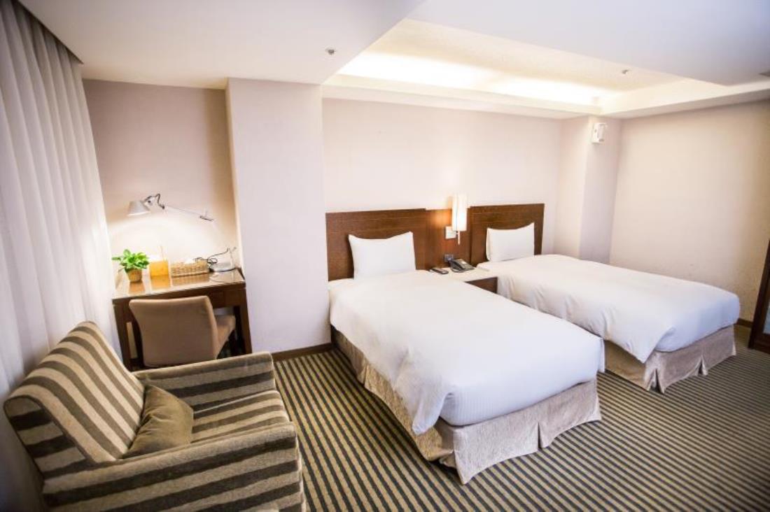 沐旅商旅-帝寶館(Mou Hotel-Debao)
