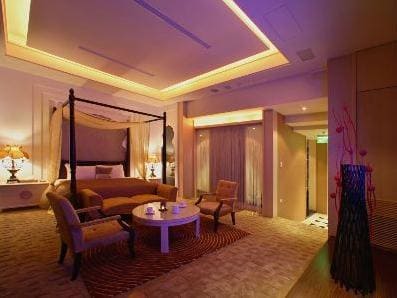 春風休閒旅館 彰化館(We Home Motel Changhua)
