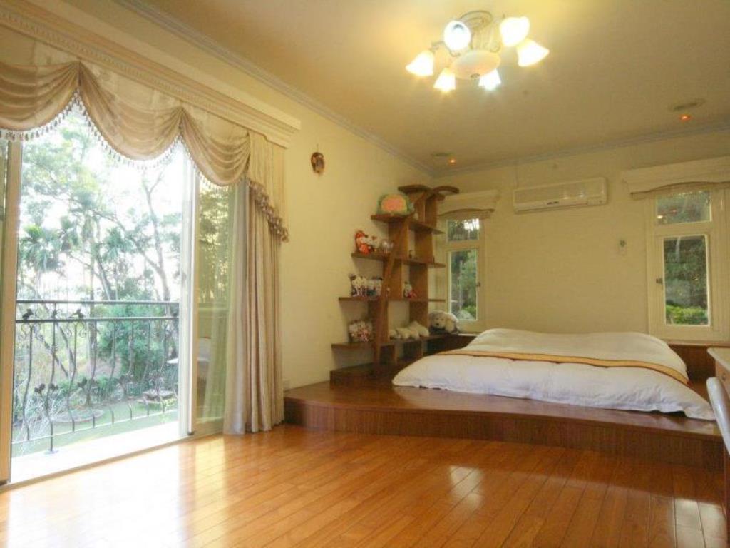 成龍山莊(Cheng Long Minsu Guest House)