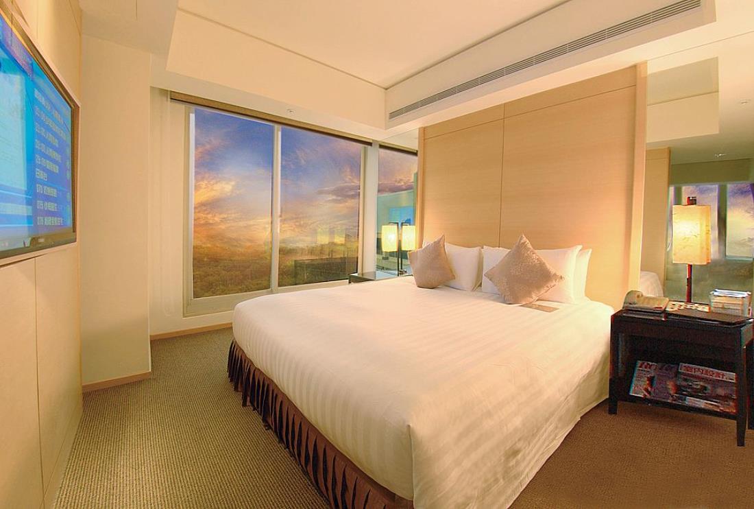 台中清新溫泉飯店(Fresh Fields Hotel)