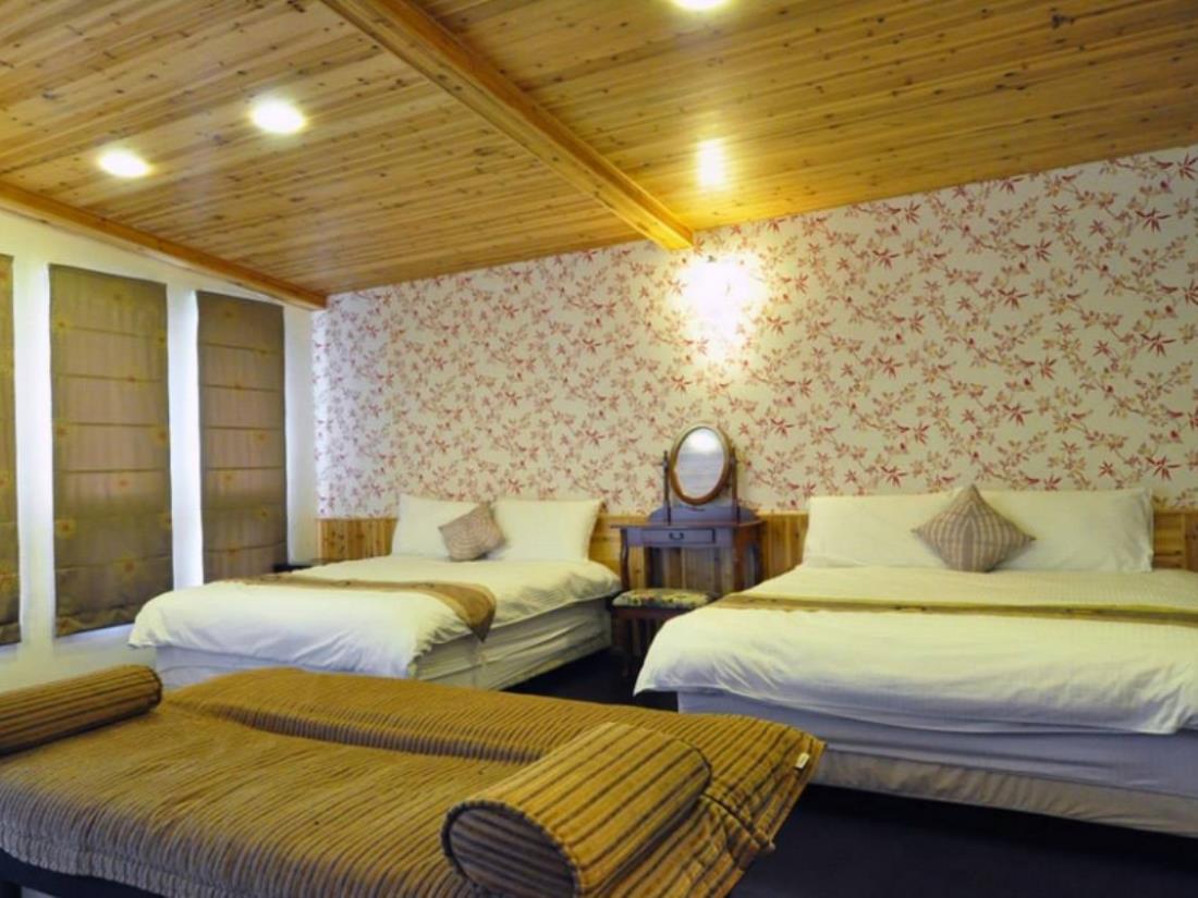 芳草古樹民宿(Fangshuh B&B)