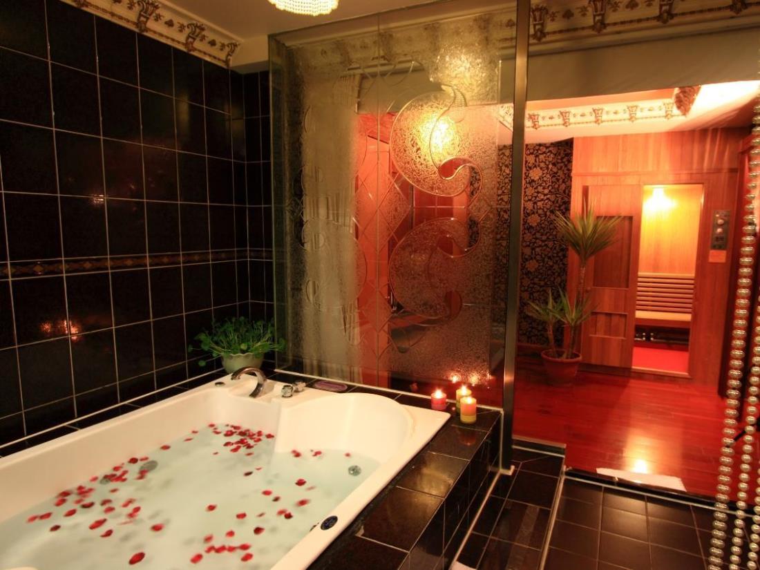 國妃鷹堡時尚會館-仁德館(King & Princess Motel II)