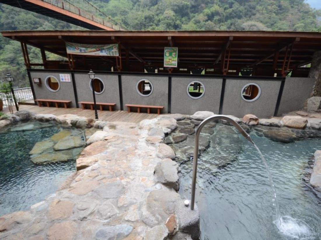 龍谷觀光飯店(Dragon Vally Hotel and Paradise)