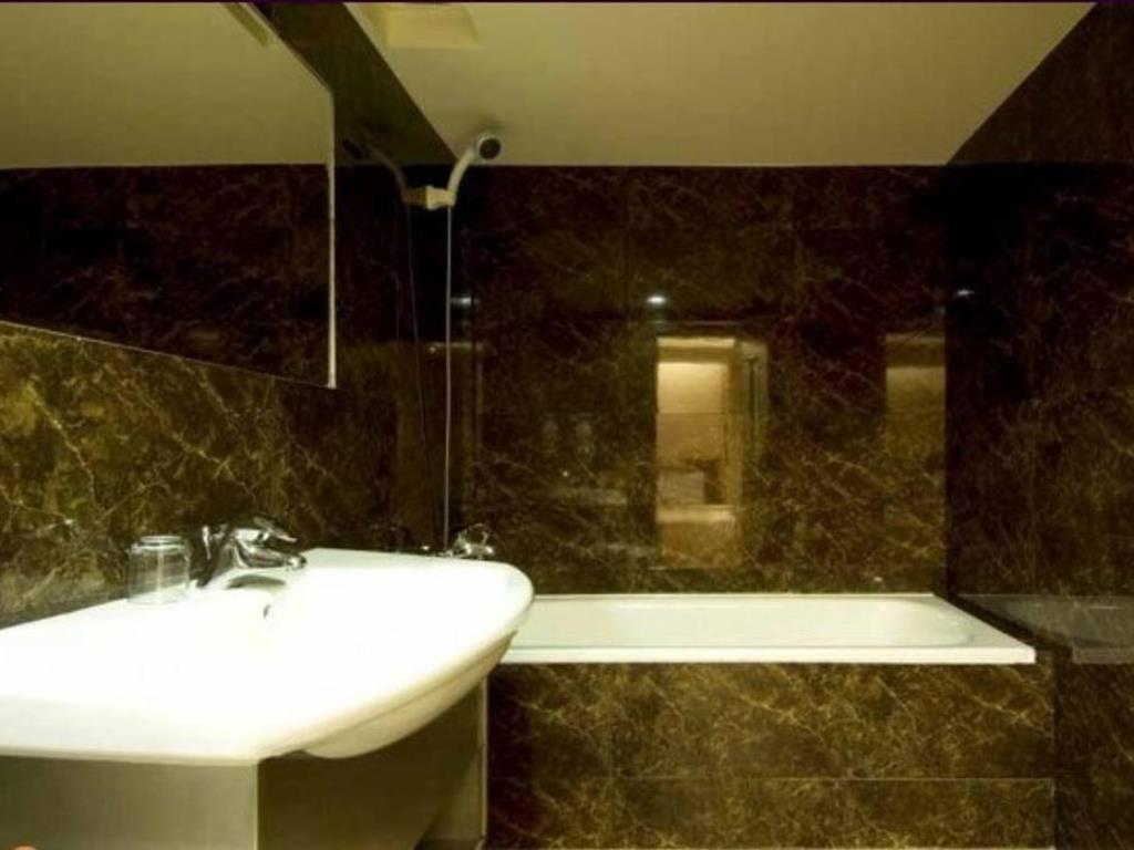 力歐時尚旅館站前館(Lio Hotel)