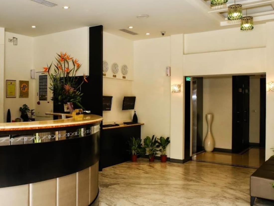 群登大飯店(Chun Teng Hotel)