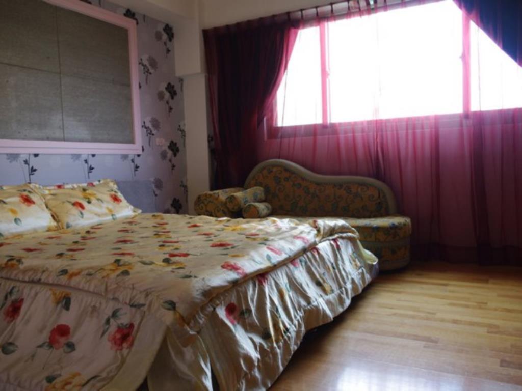 虫二雅舍(Chi Chi House)