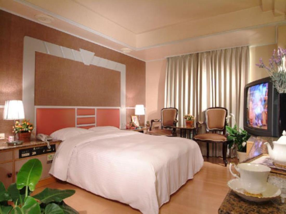 凱莎琳商務大飯店(Katherine Plaza Hotel)
