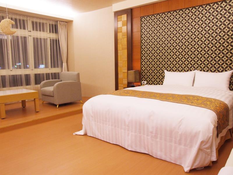 貴族水月渡假會館(Moon Garden Holiday House)
