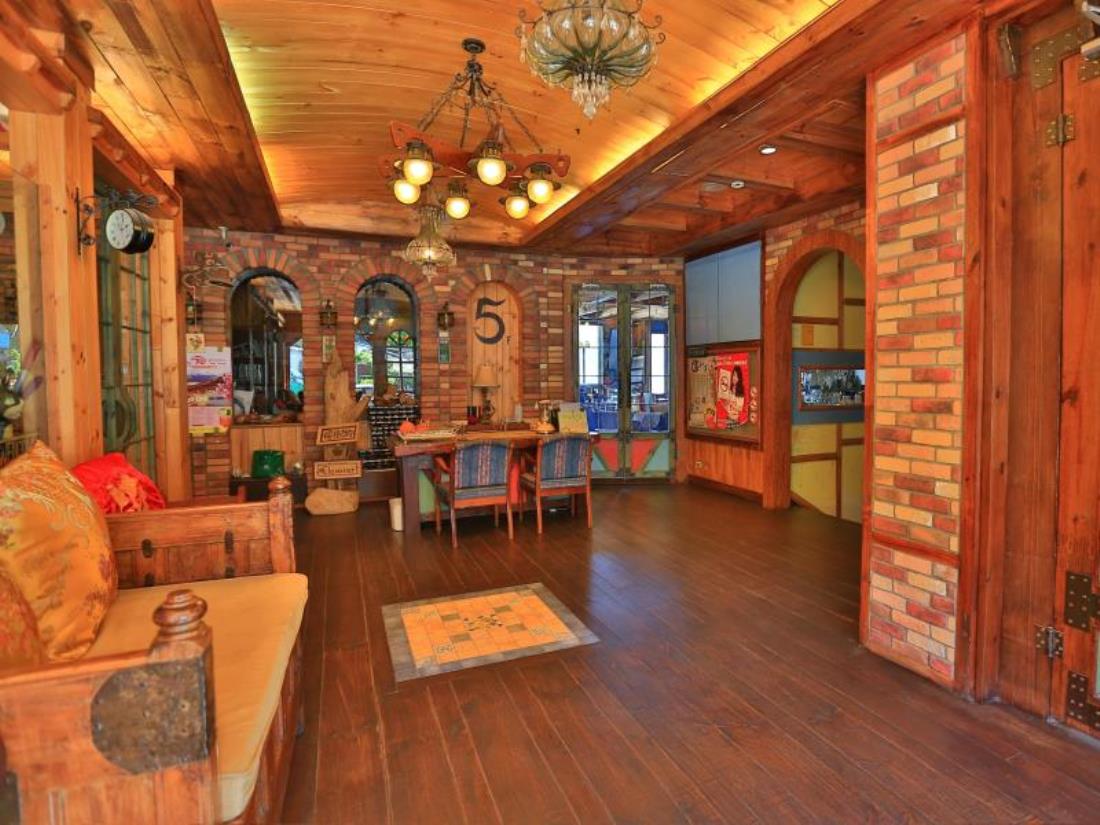 梨山飛燕城堡度假飯店(Swallow Castel Resort & Hotel)