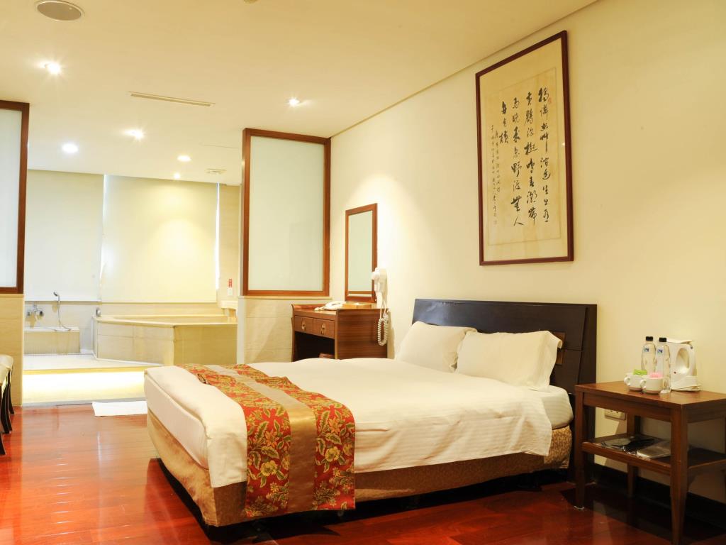 荷豐溫泉會館(Nine Plus Spa Hot Spring Hotel)