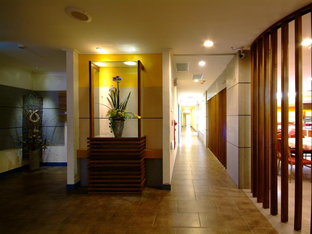 墾丁統茂高山青大飯店(Toong Mao Kao Shang Ching Hotel)