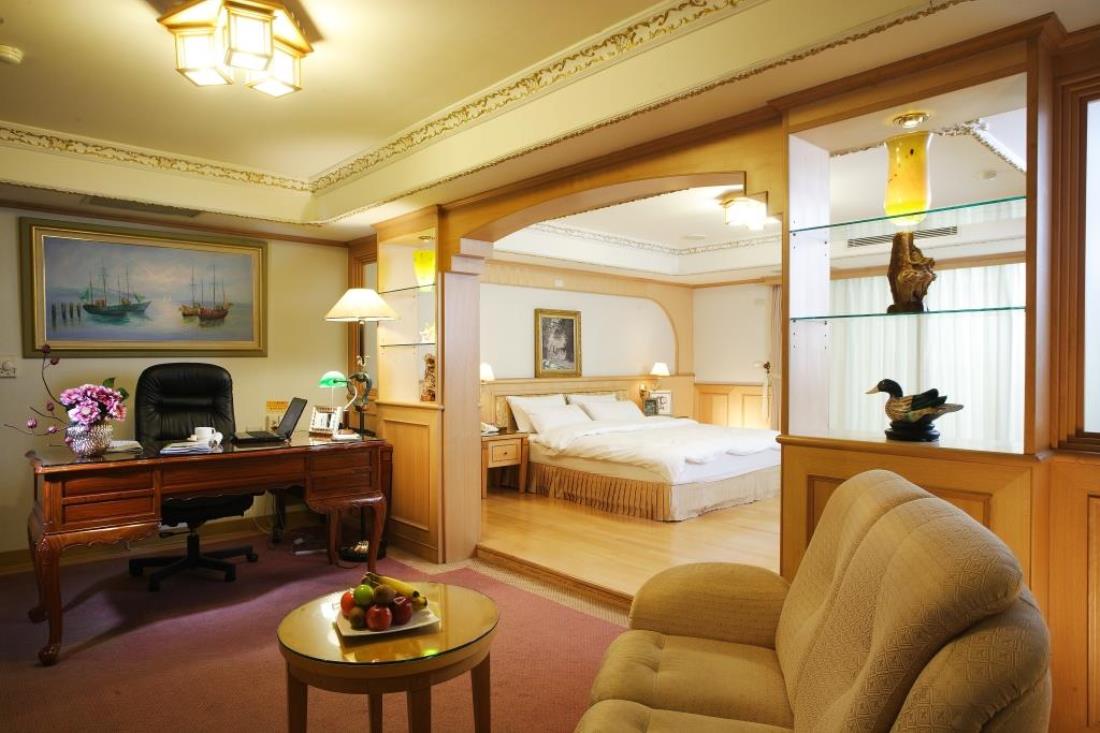 金頓國際大飯店(Kingdom Hotel)
