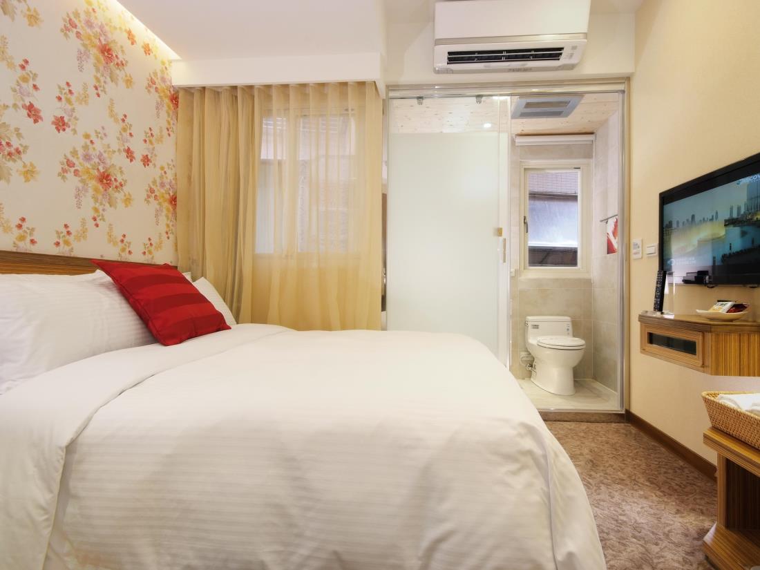 皇品時尚旅店(The Golden Hotel)