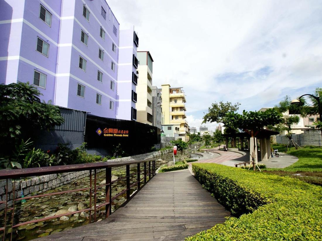 金鳳凰商務旅館(Golden Phoenix Hotel)