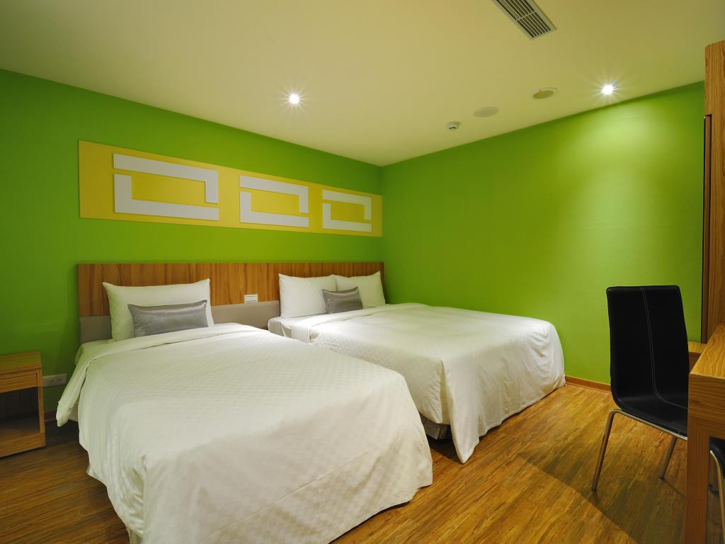 夜光商旅(YES Inn)