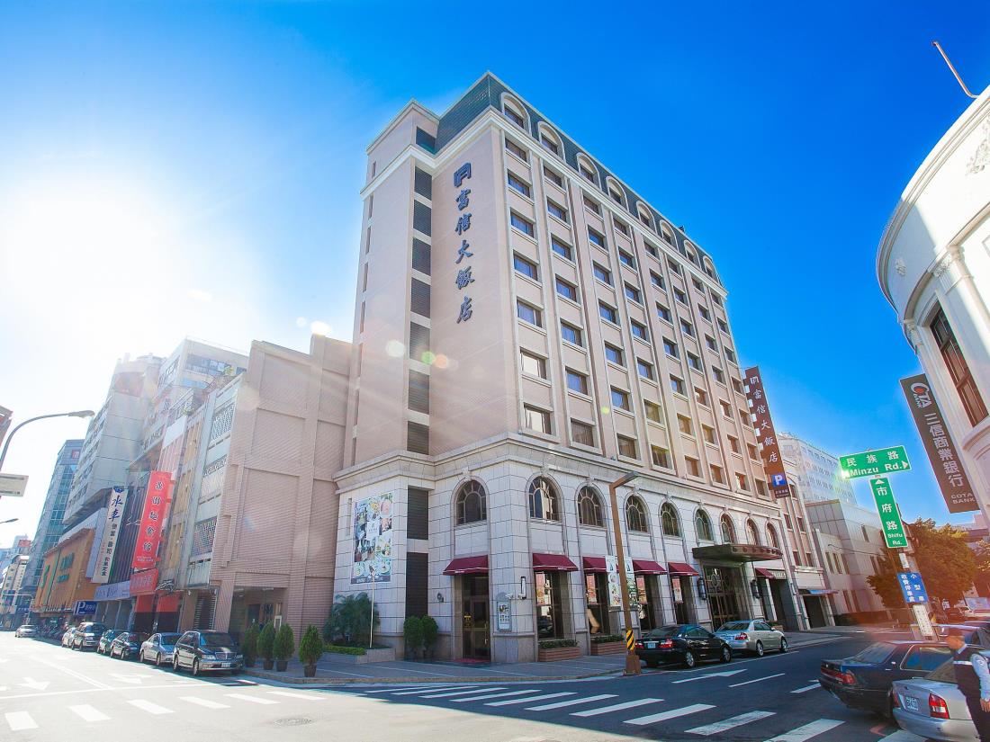 【台中中區住宿】富信大飯店 台中店(Fushin Hotel Taichung)