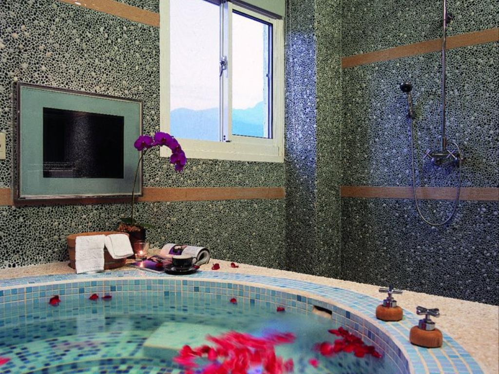 天泉溫泉飯店(The Solasresort Hot Spring Hotel)