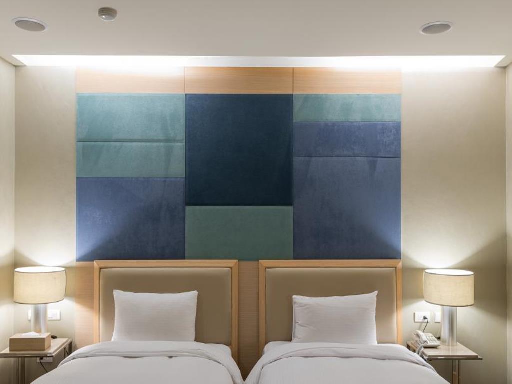 新加州景觀旅館(New California Hotel)