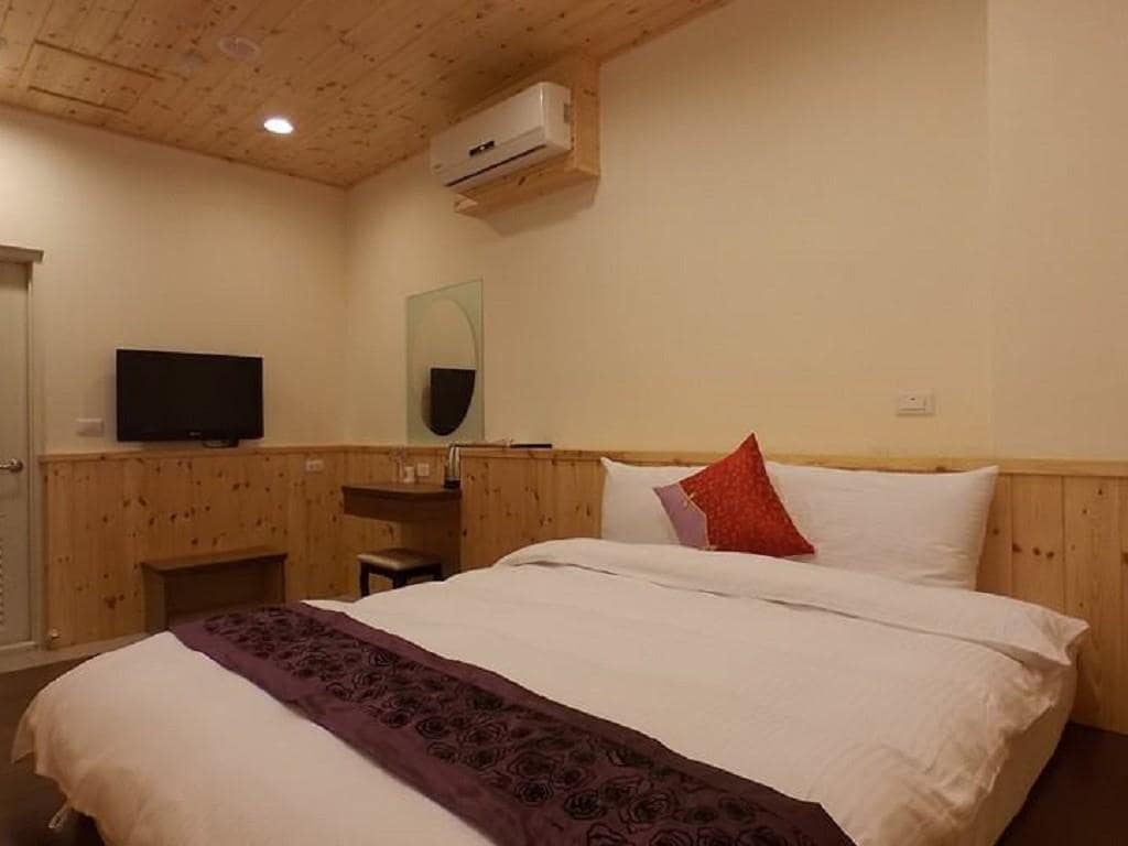 日月潭晶彩民宿(Sun Moon Lake Crystal B&B)