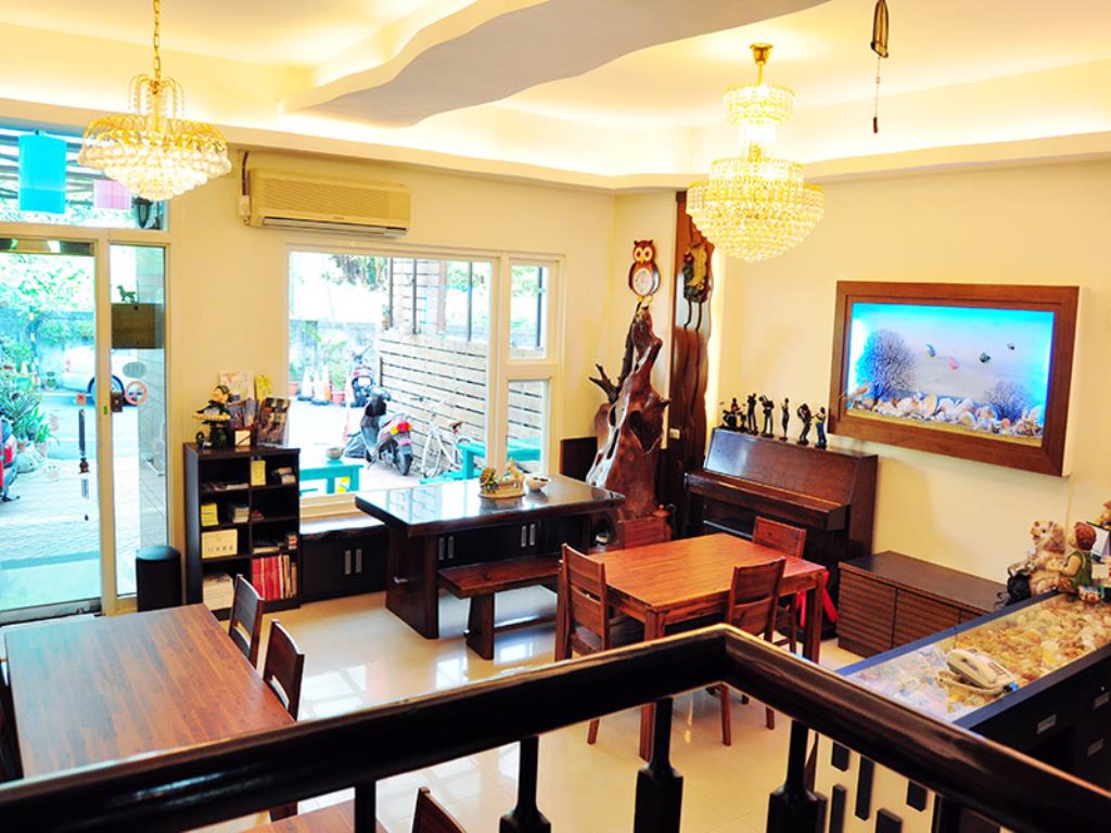 華納小筑(Warner Leisur Hotel)