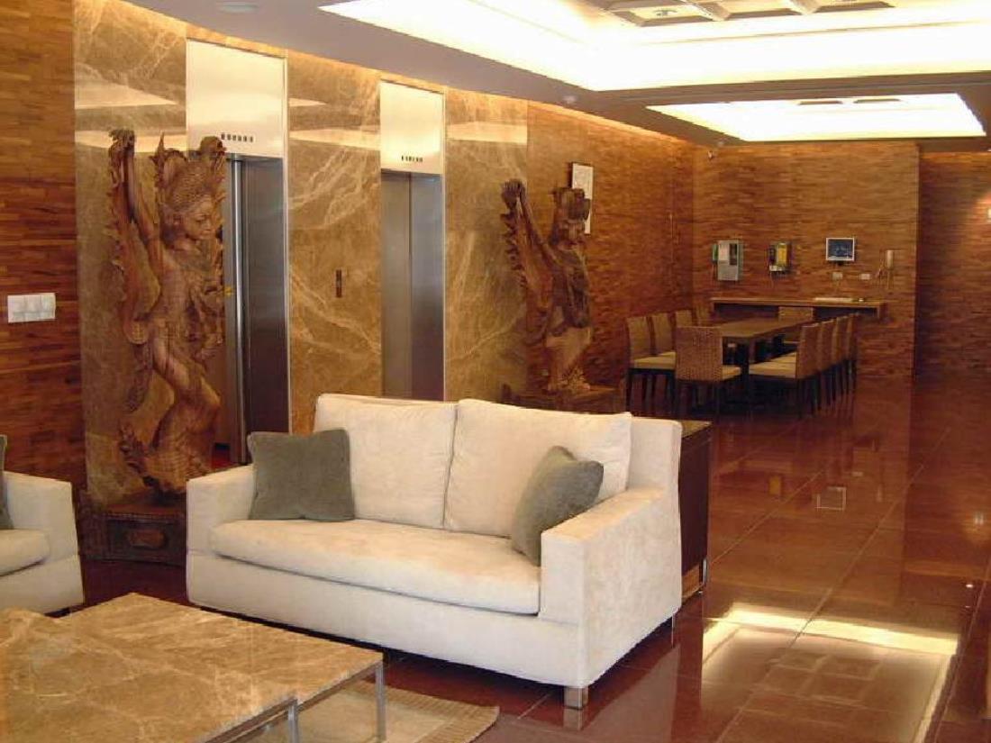 首相大飯店(Premier Hotel)