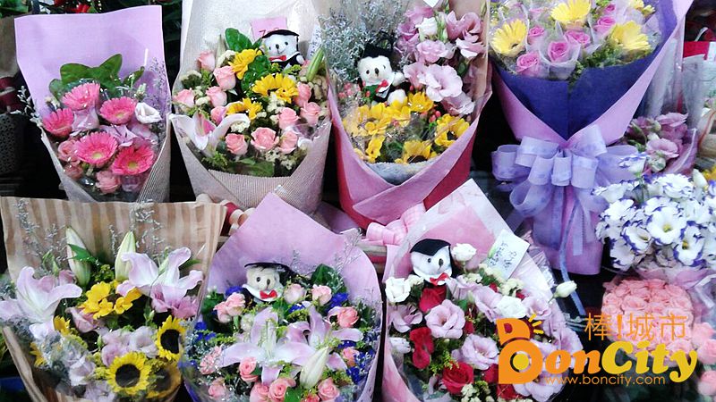 《畢業花束》台北花店-綠的花屋500元優惠專案