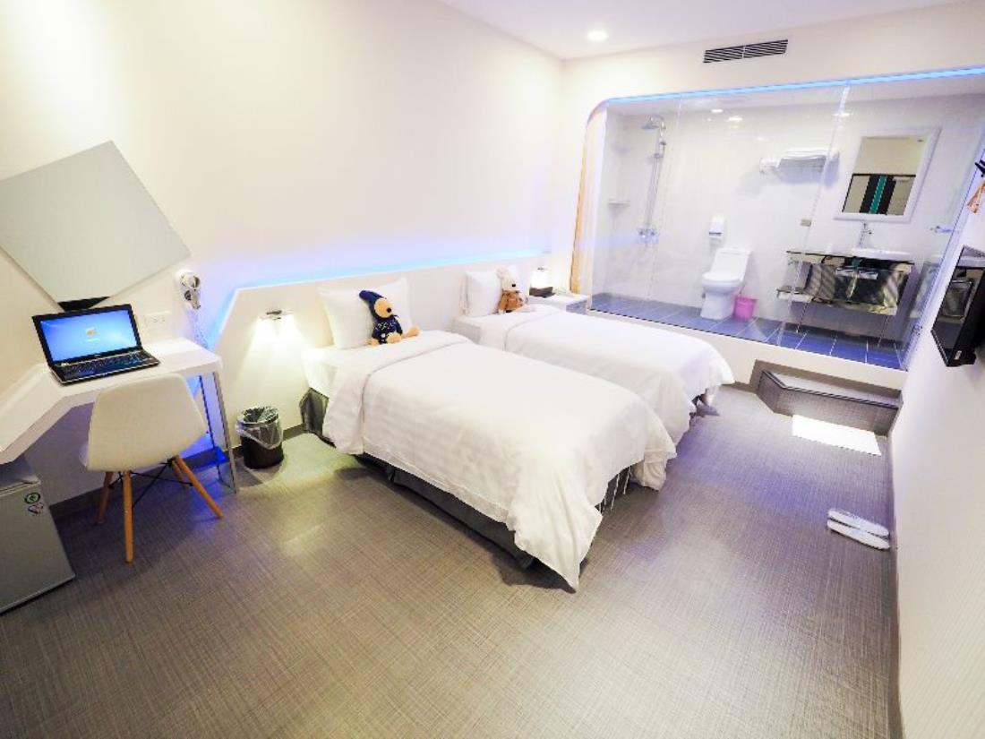星河商旅(Starship Business Hotel)