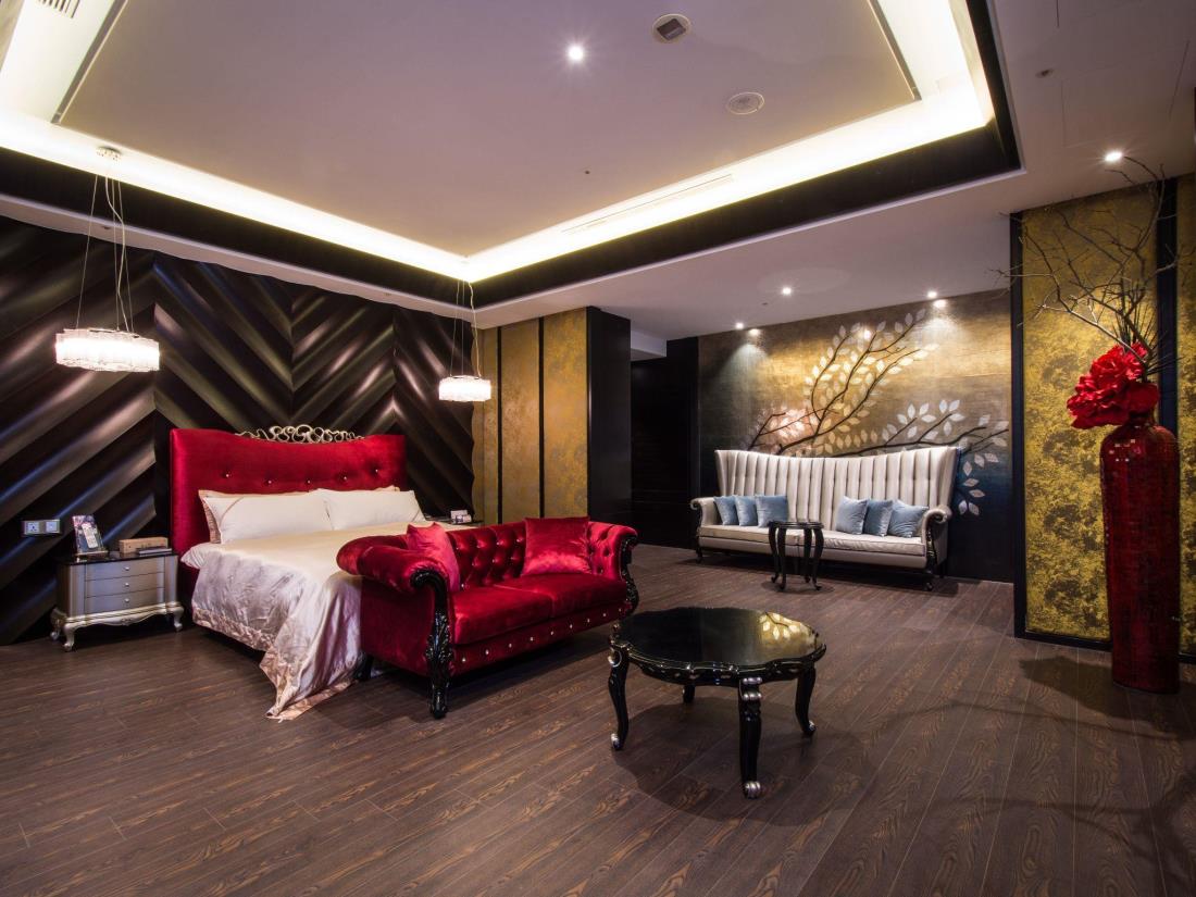 雲河概念旅館(uherhotel)