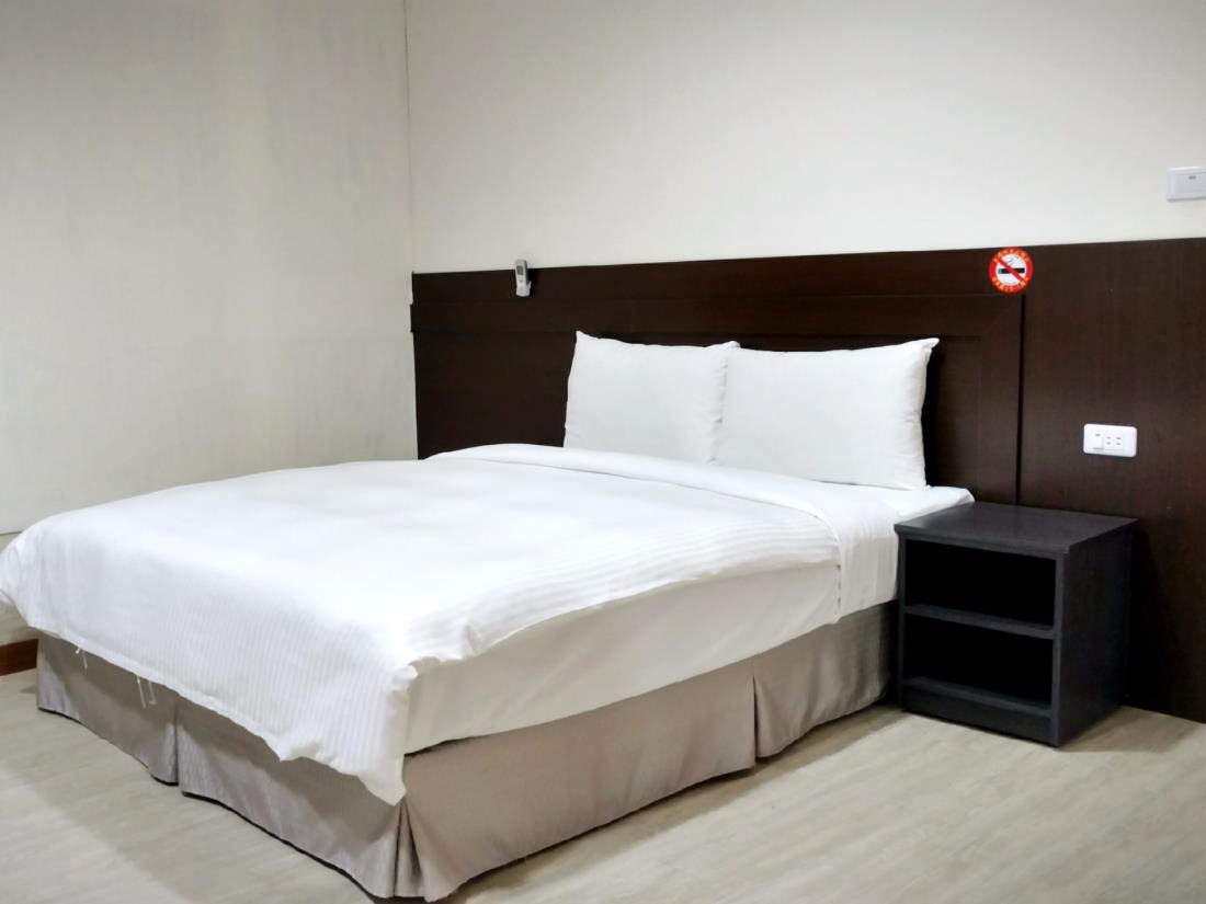 華大商旅(Big Bear Hotel)