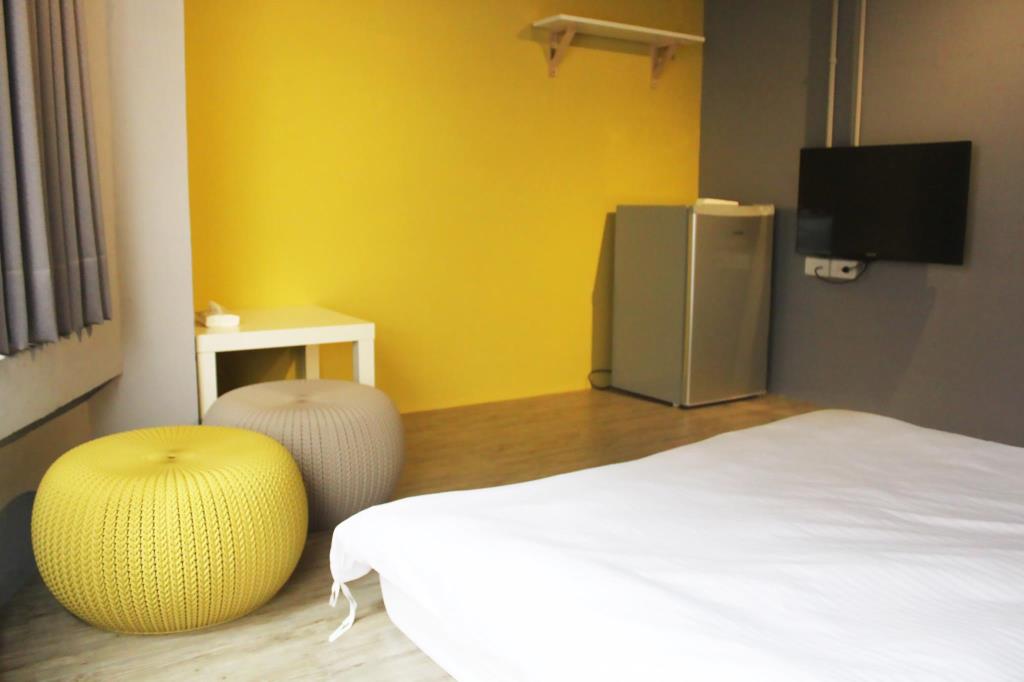 這裡那裡青年旅店站前館(Here There Hostel Taipei)