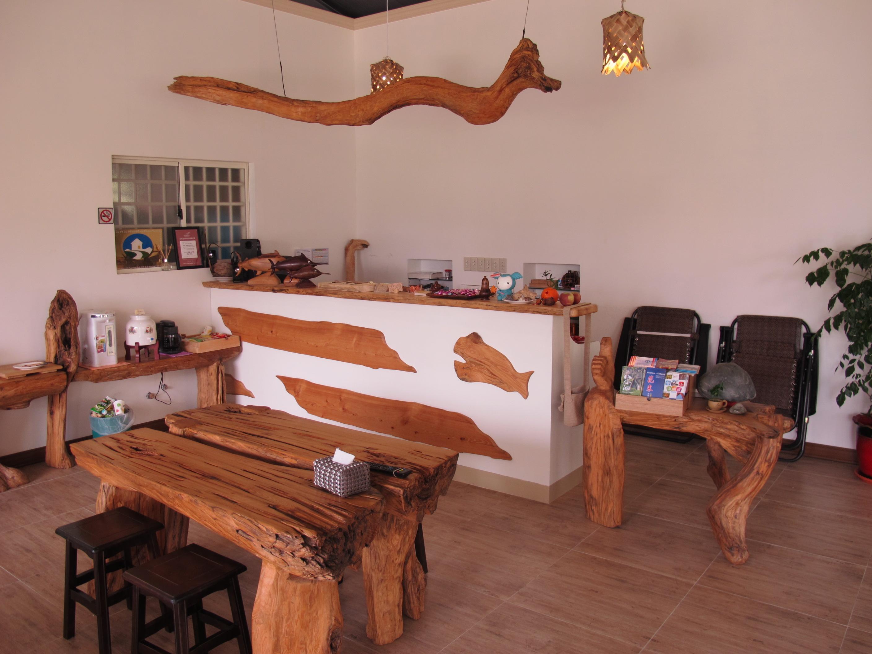 木頭魚民宿(Woodenfish Hotel)