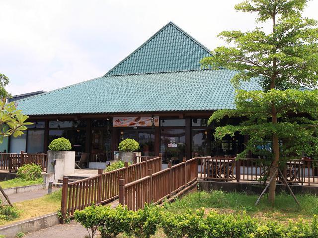 易鼎活蝦餐廳(桃園店)