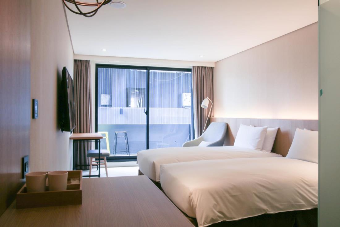 嘉義亮點旅店(Hotel Discover)