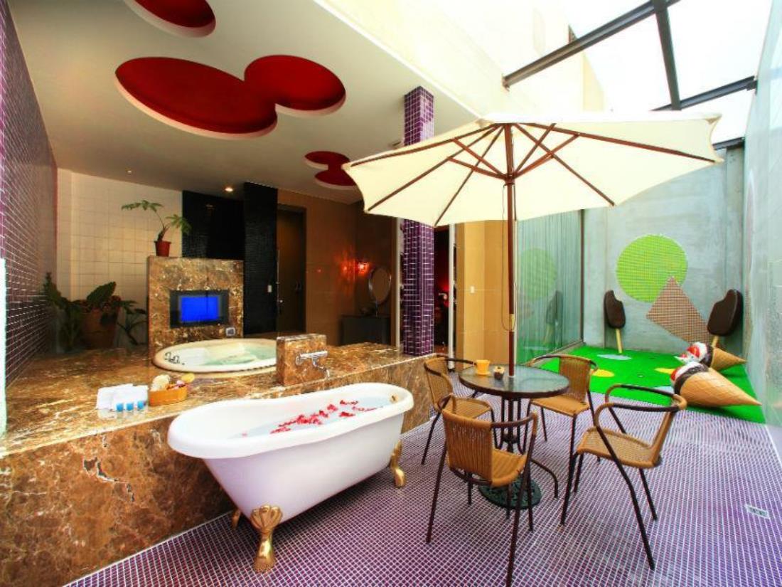 第八月台市集旅館(Eighth Platform Motel)