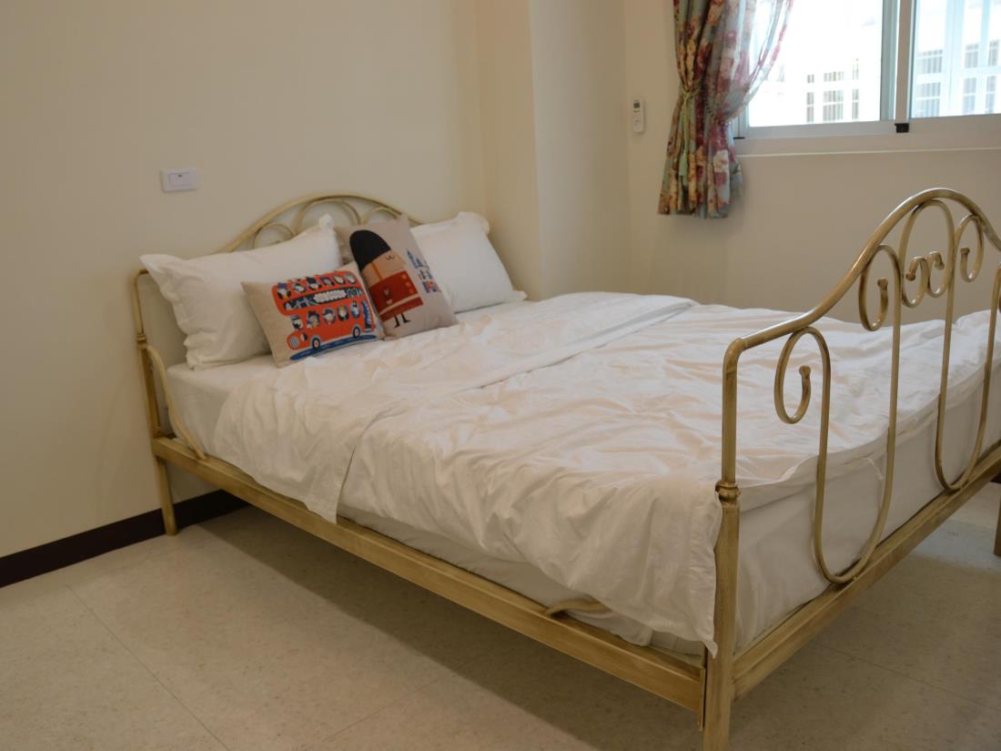 43&13房間商店(43&13 Room Store B&B)