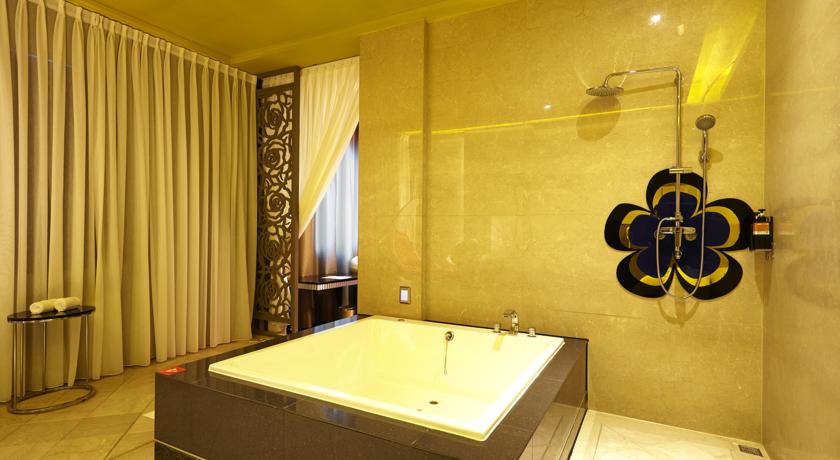 鳳凰異國風情商旅(Phoenix Long Stay Hotel)