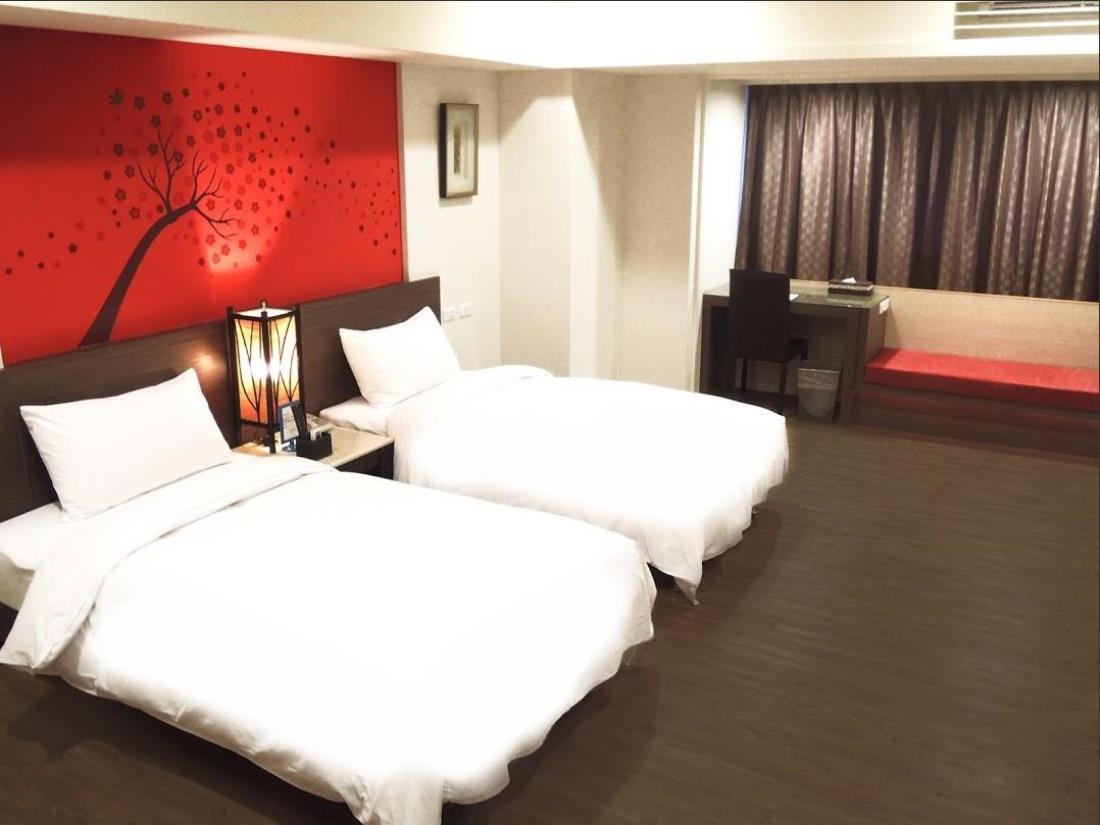 夏日航棧(S Terminal Hotel)