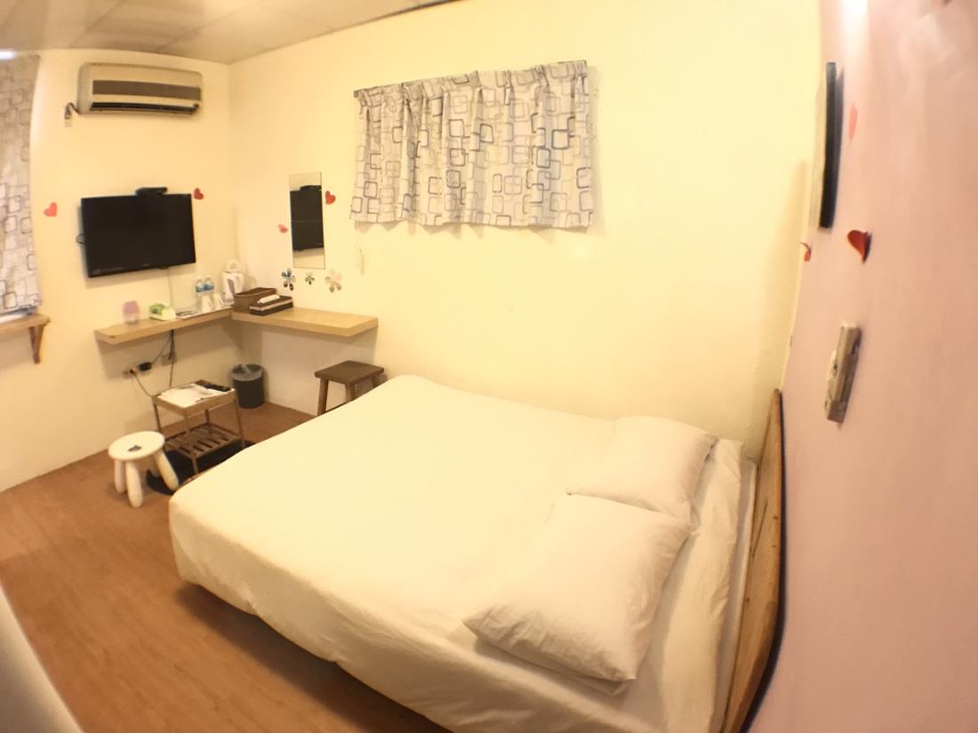 樂屋民宿(Love Hostel)