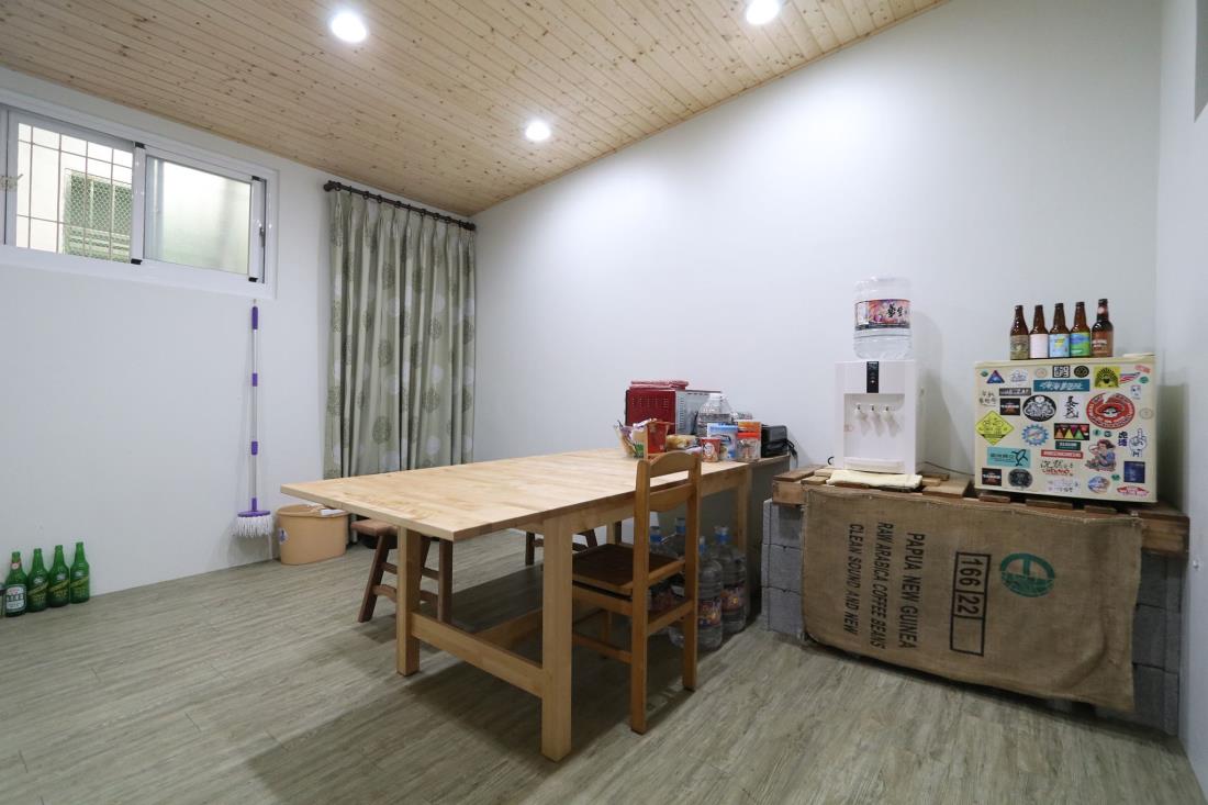 一點點旅舍(One Dot Dot House)