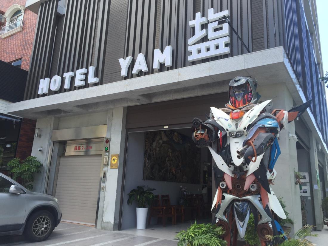 Hotel Yam