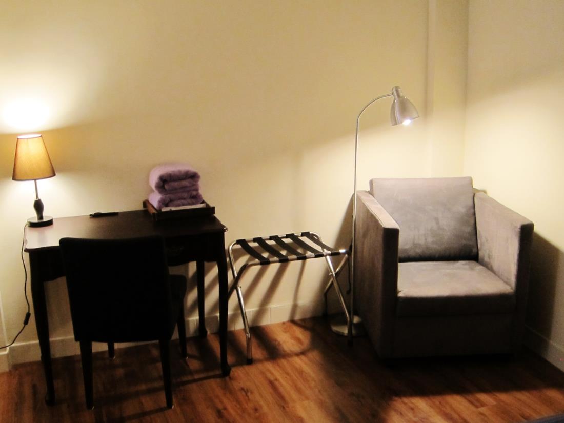 ROOM 5.紐約客公寓(Tainan Suite-Room 5 Homestay)