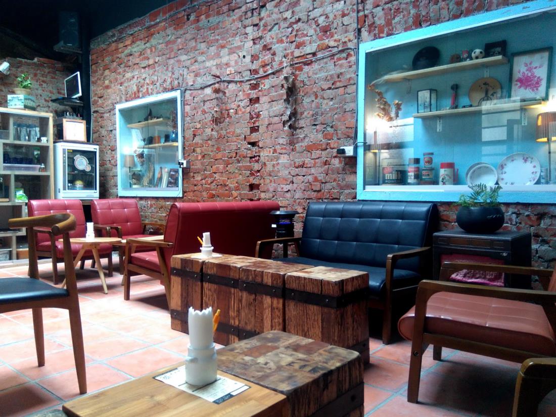 慕坐會小聚所(Move-Together cafe hostel)