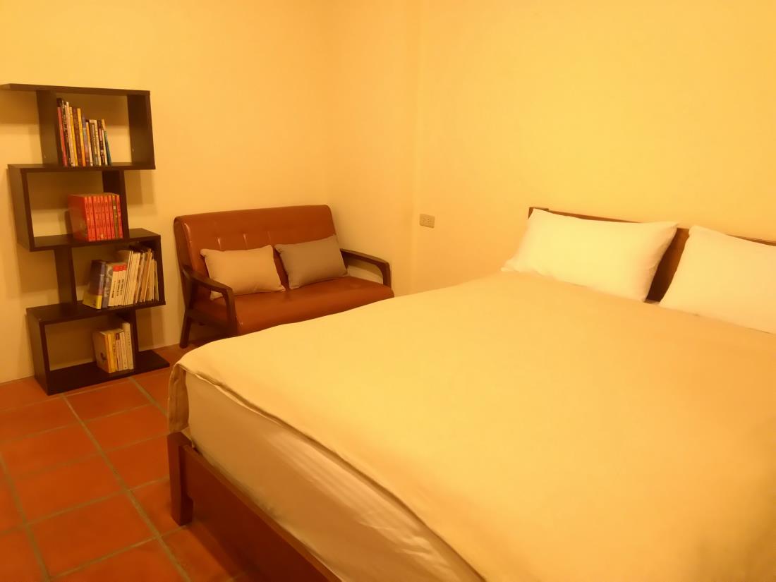 慕坐會小聚所(Move-Together cafe hostel)