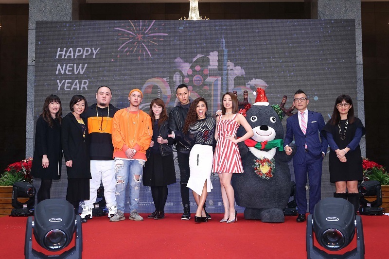 2018台北跨年晚會-台北跨年大彩蛋 Rain與男團IN2IT帥氣登上跨年舞台 歷年最美！