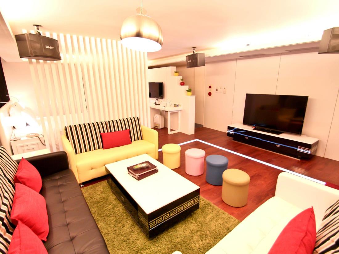 馬卡龍汽車旅館(Macoron Motel)
