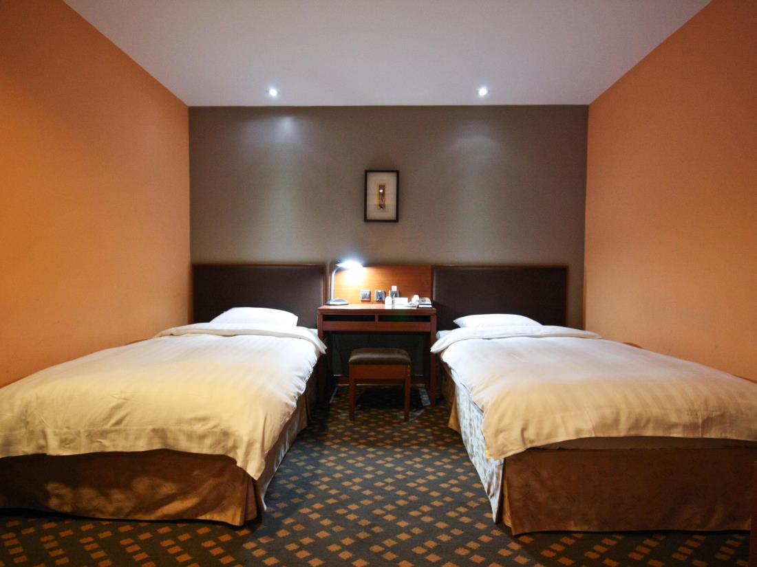 福泰桔子商旅-公園店(Orange Hotel Park-Taichung)