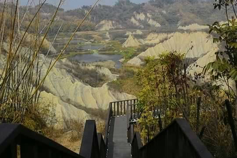 田寮月世界地景公園